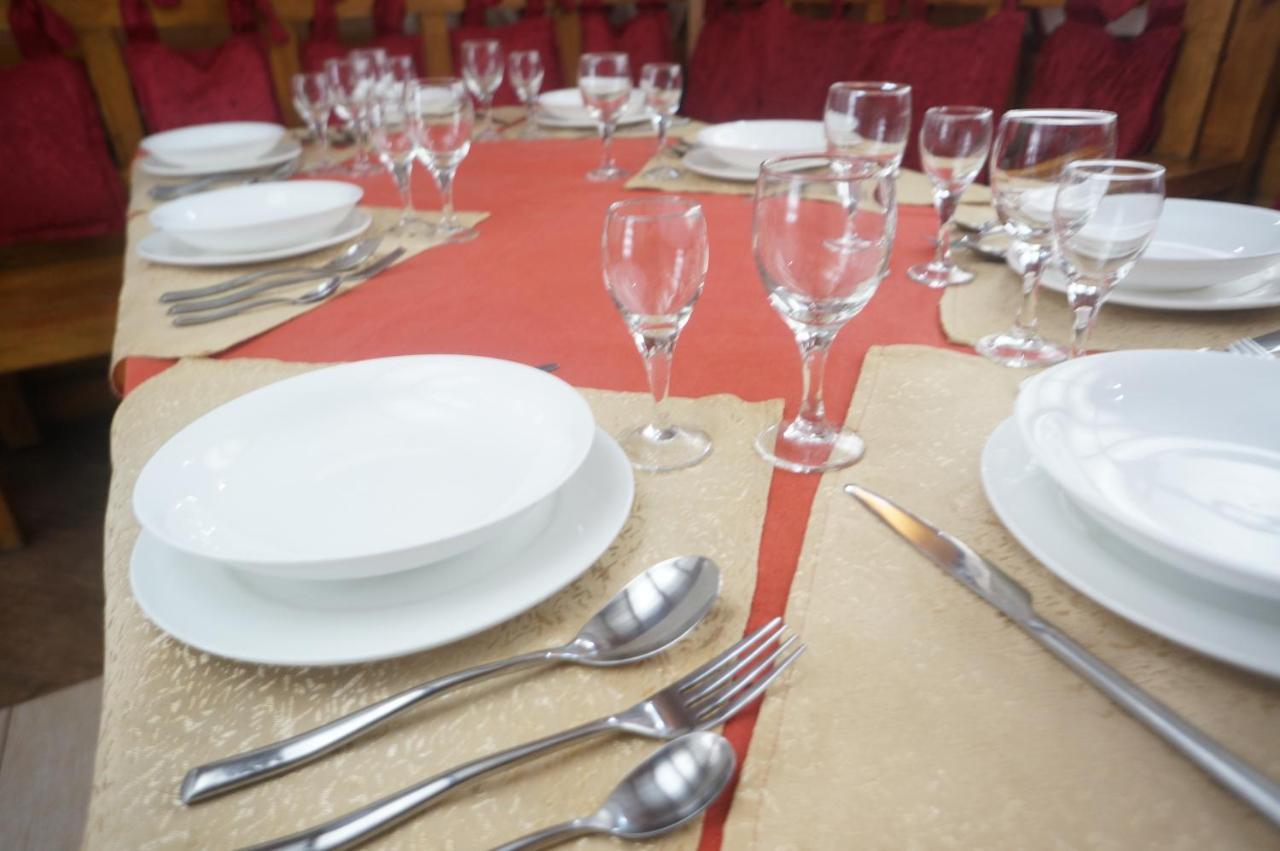Galirad Hotel Ust-Kamenogorsk Ngoại thất bức ảnh